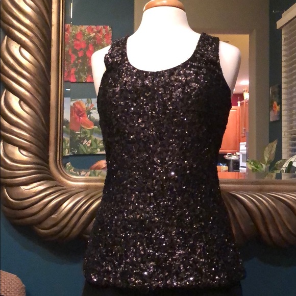 Alice and Olivia - Picture 2 of 5